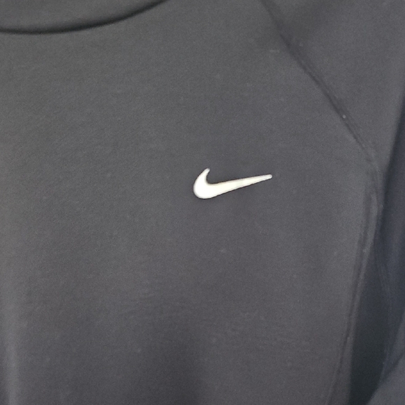 Nike Black Performance Long Sleeve Tee - Picture 3 of 5
